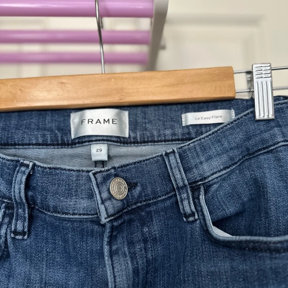 Frame Le Easy Flare Raw Hem Jeans - Picture 4 of 7